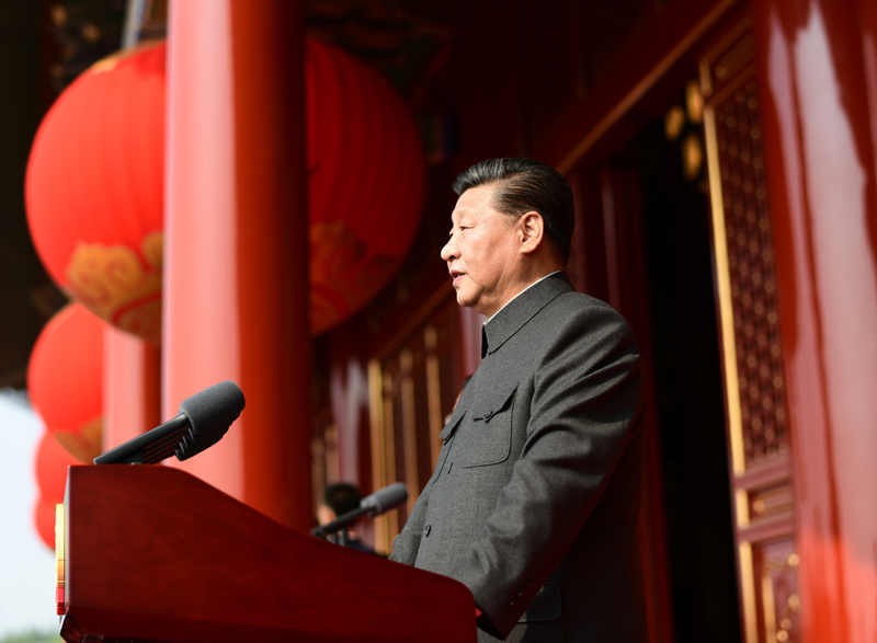 10月1日上午，慶祝中華人民共和國成立70周年大會(huì)在北京天安門廣場(chǎng)隆重舉行。中共中央總書記、國家主席、中央軍委主席習(xí)近平發(fā)表重要講話。