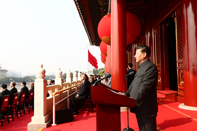 10月1日上午，慶祝中華人民共和國成立70周年大會(huì)在北京天安門廣場(chǎng)隆重舉行。中共中央總書記、國家主席、中央軍委主席習(xí)近平發(fā)表重要講話。